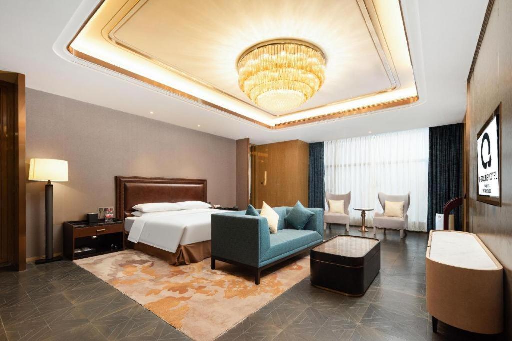 The Qube Hotel Xiangyang Сянян Екстериор снимка